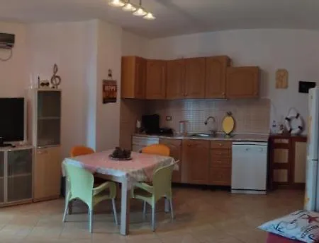 Apartment Reli